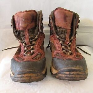 GORE-TEX Women's Lace Up Boots - Black and Brown